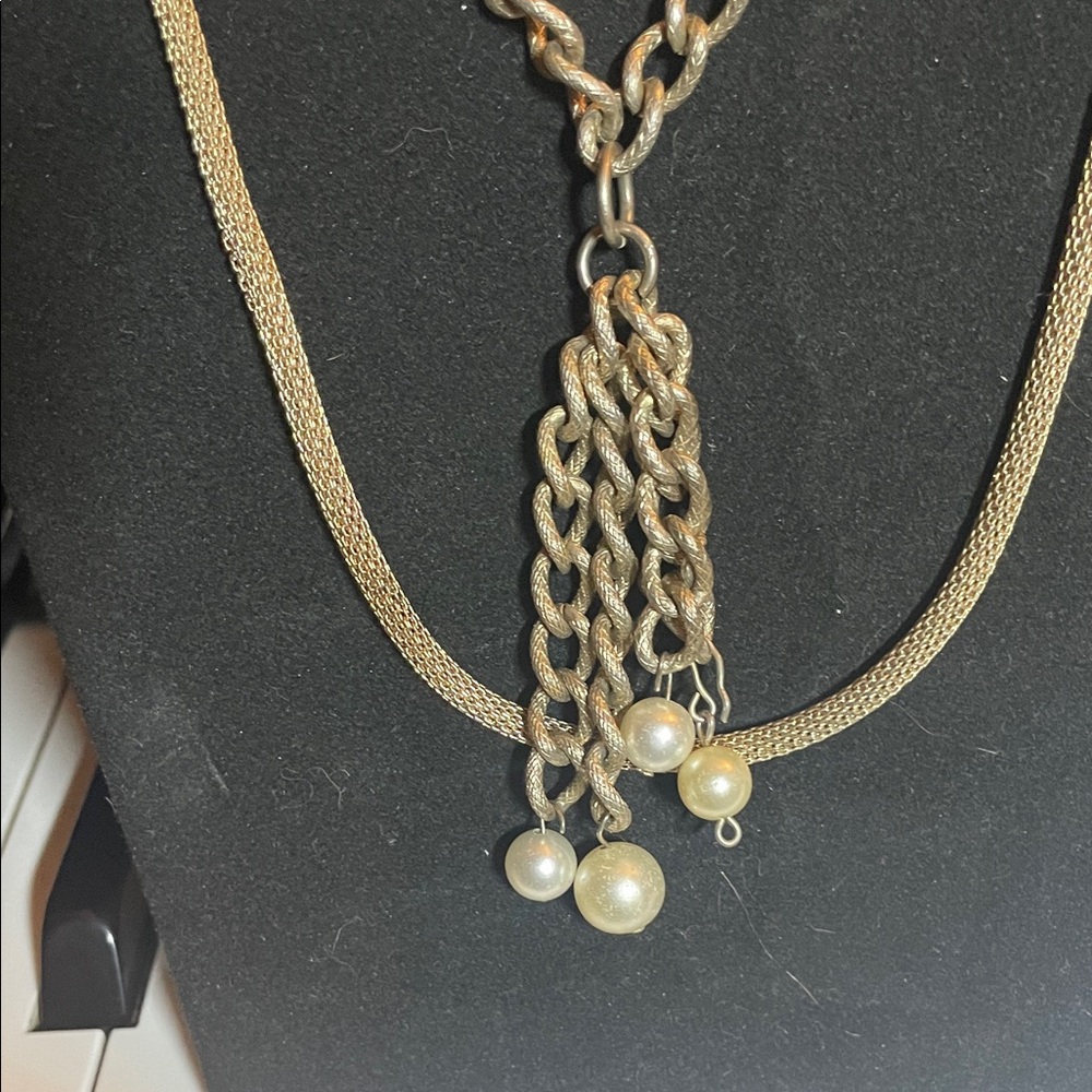 Set of 3 vintage gold tone necklaces - Picture 2 of 13